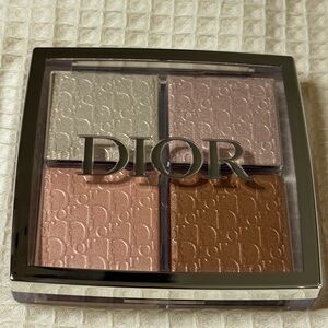 Dior backstage highlight palette